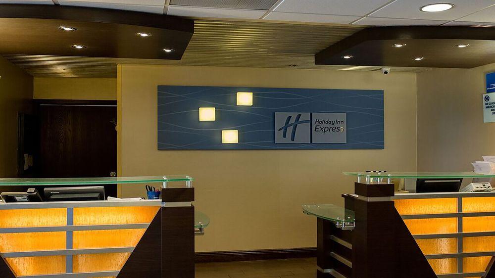 Holiday Inn Express & Suites - Oxford By Ihg Eksteriør bilde