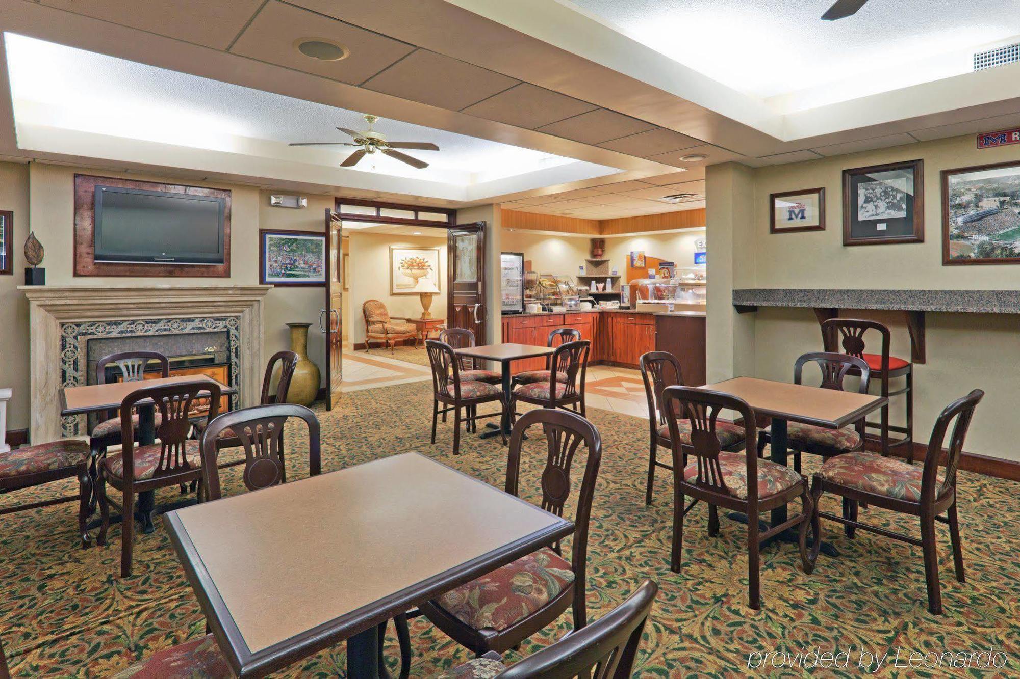 Holiday Inn Express & Suites - Oxford By Ihg Restaurant bilde