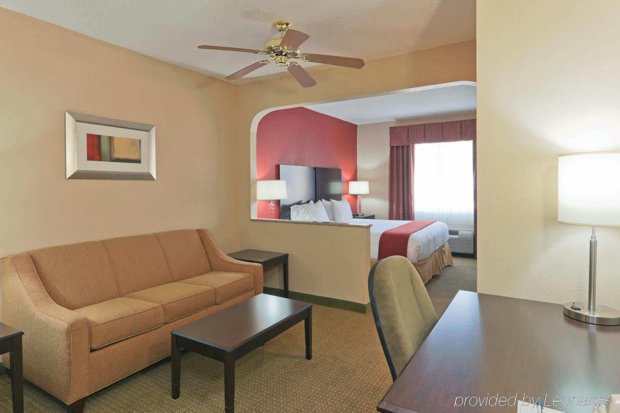 Holiday Inn Express & Suites - Oxford By Ihg Rom bilde